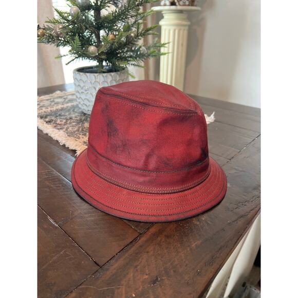 Wigens size medium red bucket hat - Picture 2 of 3